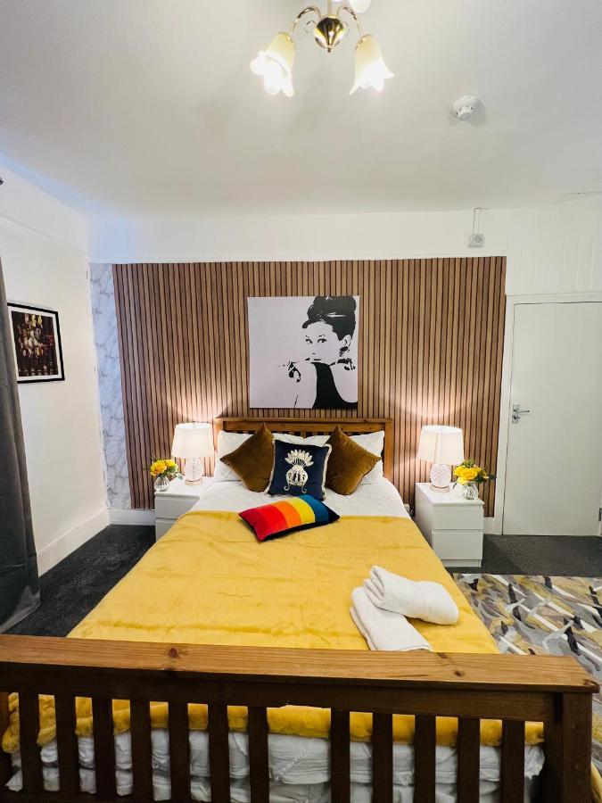 2-Bedroom Plus Living Room Flats Near Edgware Road Londres Extérieur photo