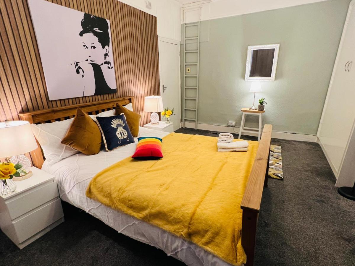 2-Bedroom Plus Living Room Flats Near Edgware Road Londres Extérieur photo
