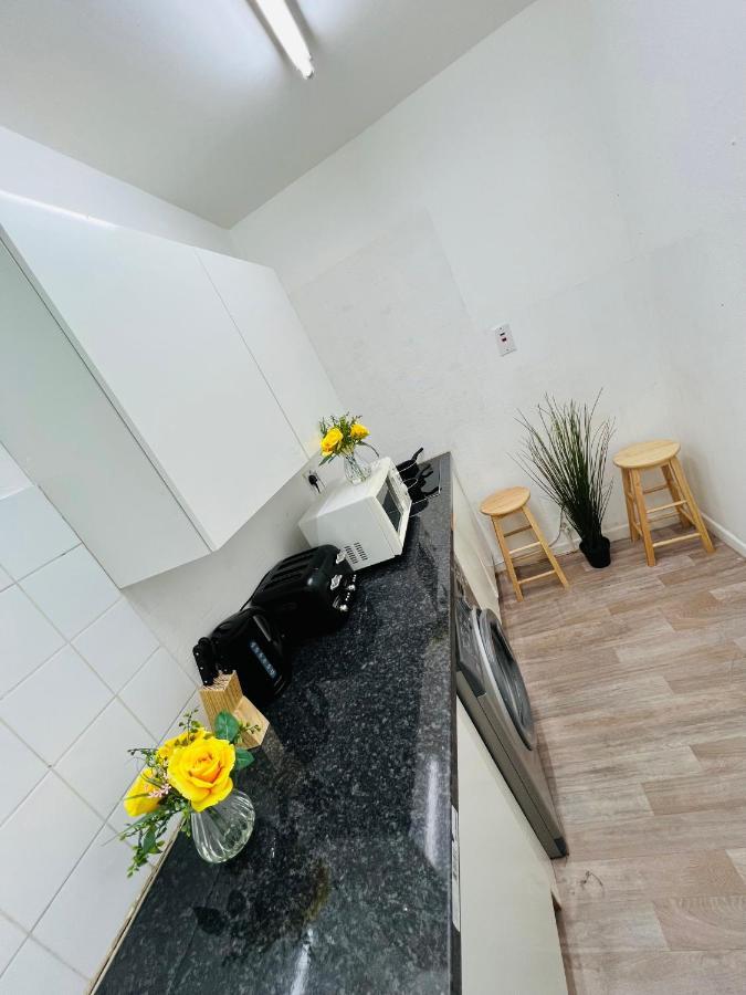 2-Bedroom Plus Living Room Flats Near Edgware Road Londres Extérieur photo