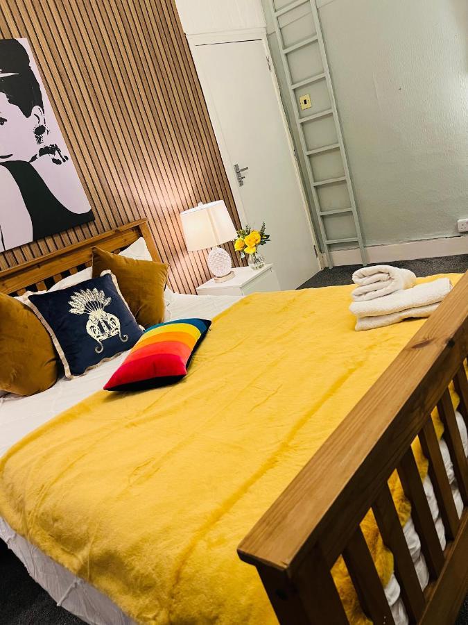 2-Bedroom Plus Living Room Flats Near Edgware Road Londres Extérieur photo